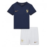 Echipament fotbal Franţa Tricou Acasa Mondial 2022 pentru copii maneca scurta (+ Pantaloni scurti)